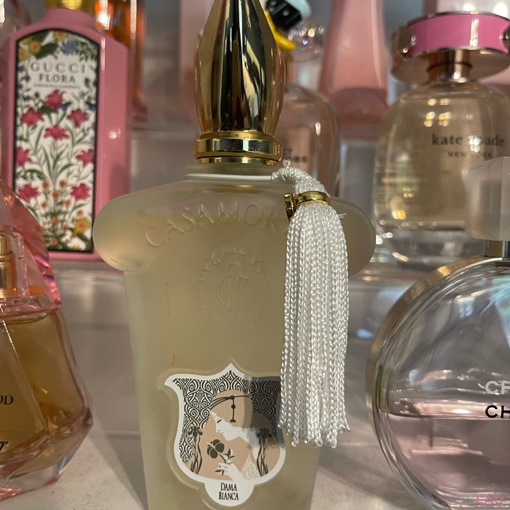 Dama Bianca Perfume - Elegant White
